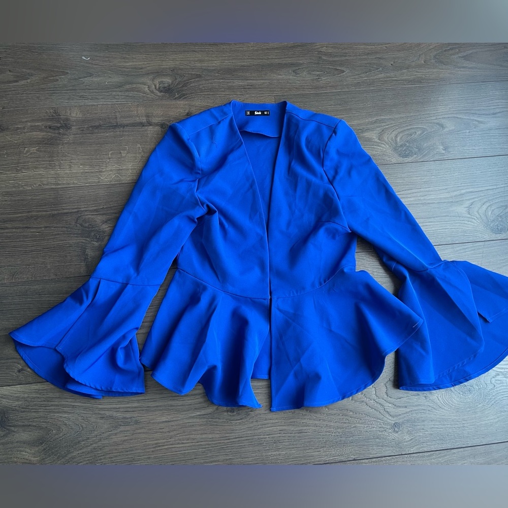 SHEIN Peplum Blazer with Bell Sleeves